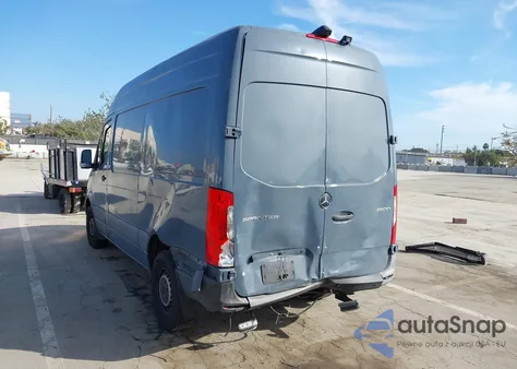 2019 Mercedes-Benz Sprinter 2500 Standard Roof V6 из США, поврежденный, VIN WD4PF0CD9KP034479